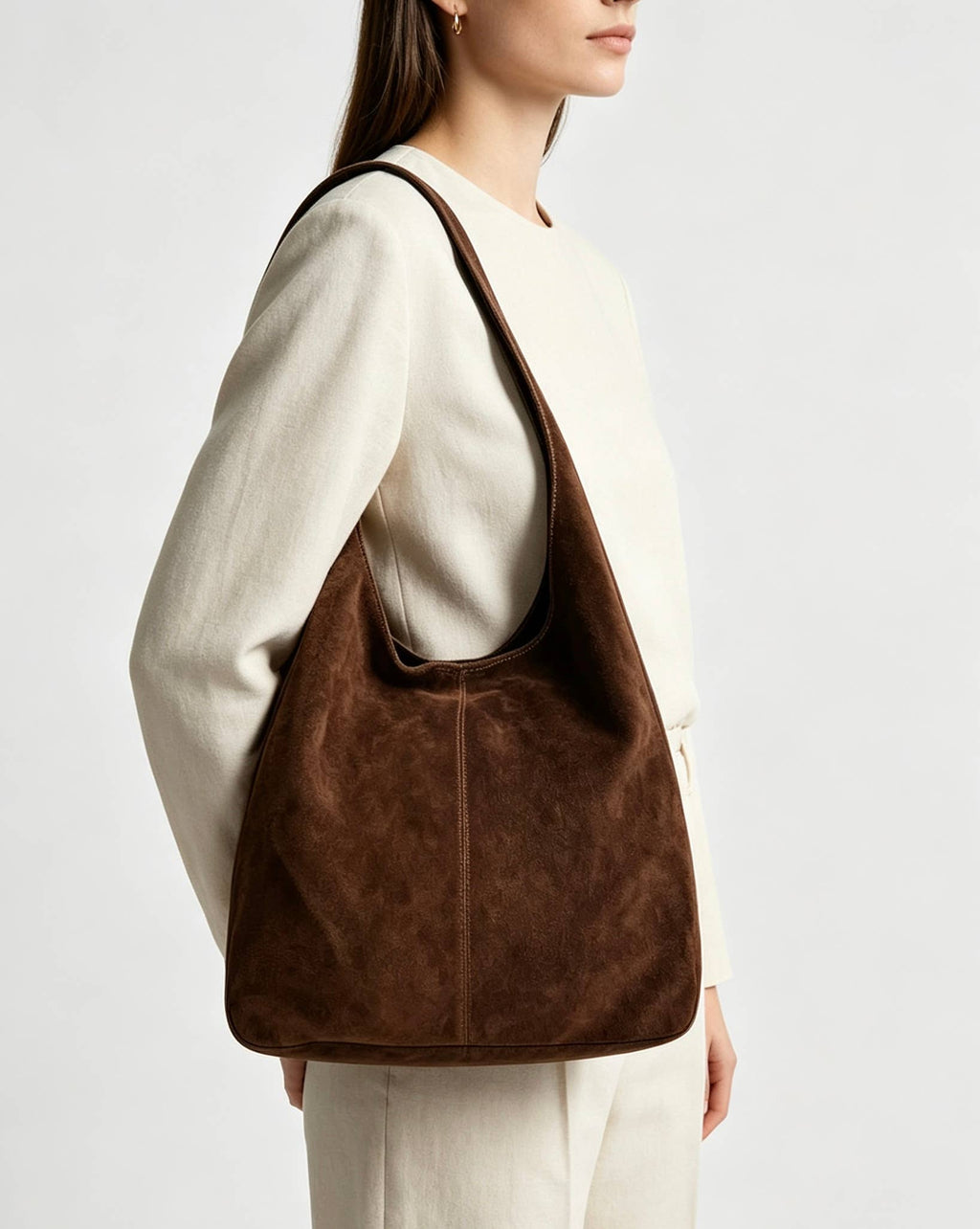 Schultertasche aus Wildleder – Made in Italy