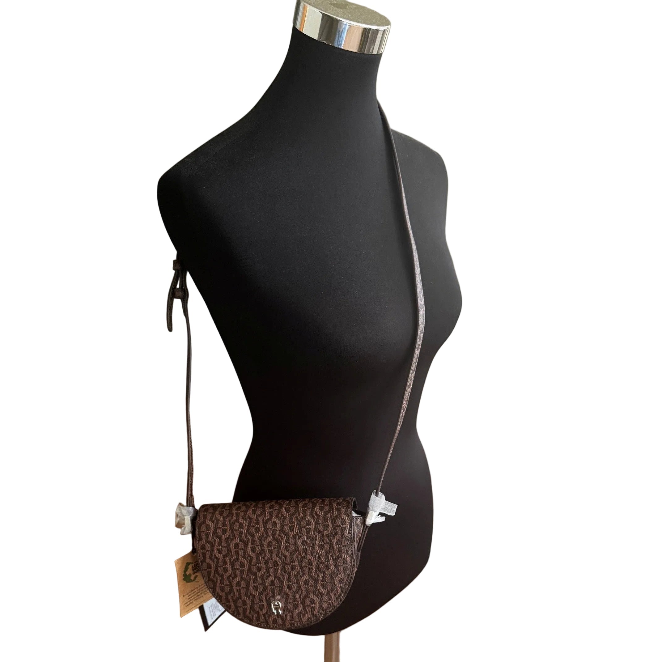 AIGNER Umhängetasche "Joy Icon" mit Logodruck