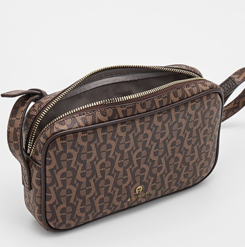 AIGNER Logo Crossover Camera Bag – Fango / Braun